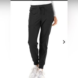 Break Free Women's Tapered Leg Jogger Scrub Pants